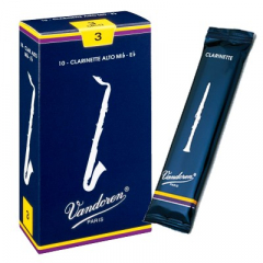 10 Vandoren alto clarinet reeds Traditional nr.2